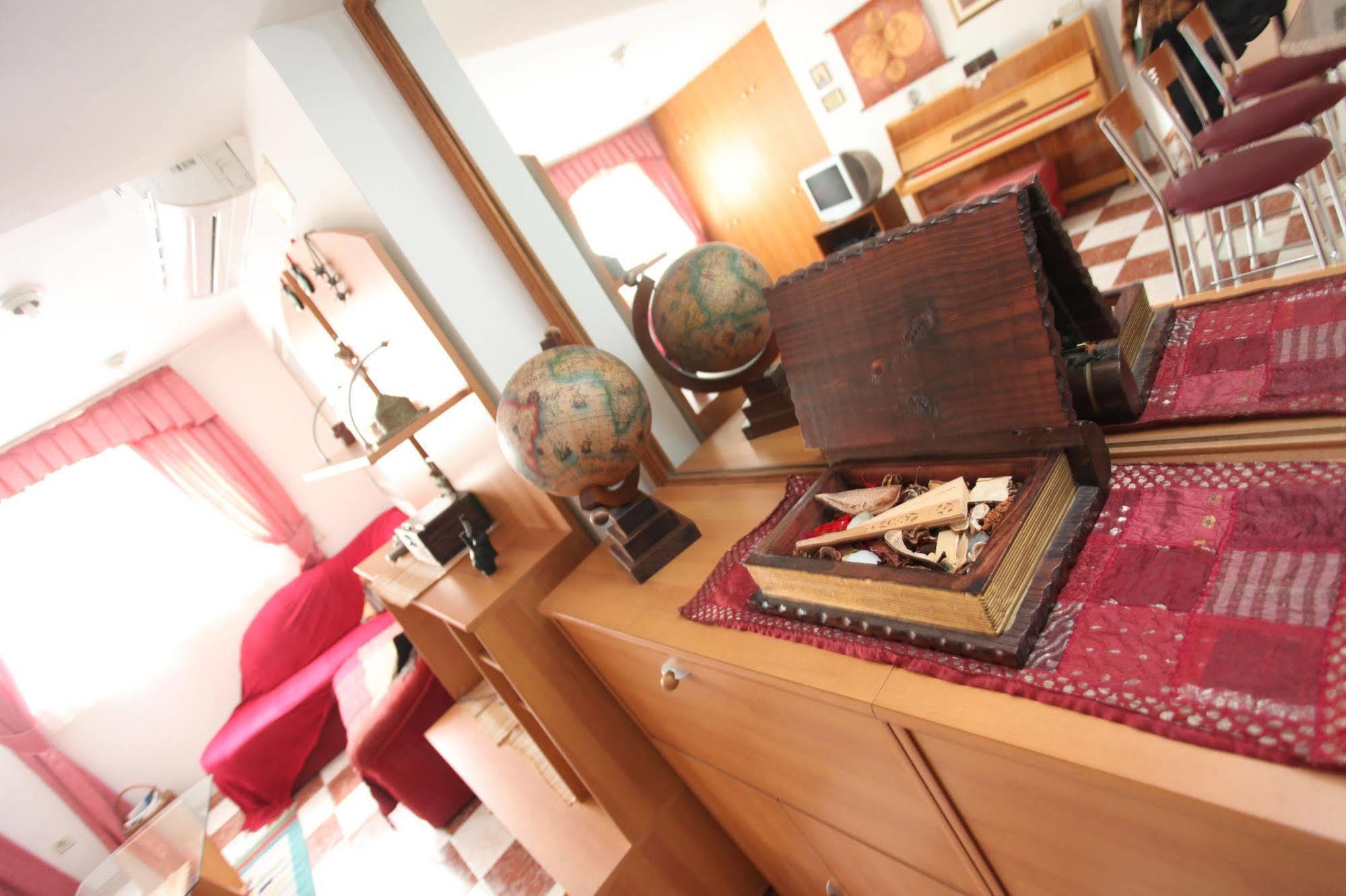 Split Apartments Peric מראה חיצוני תמונה